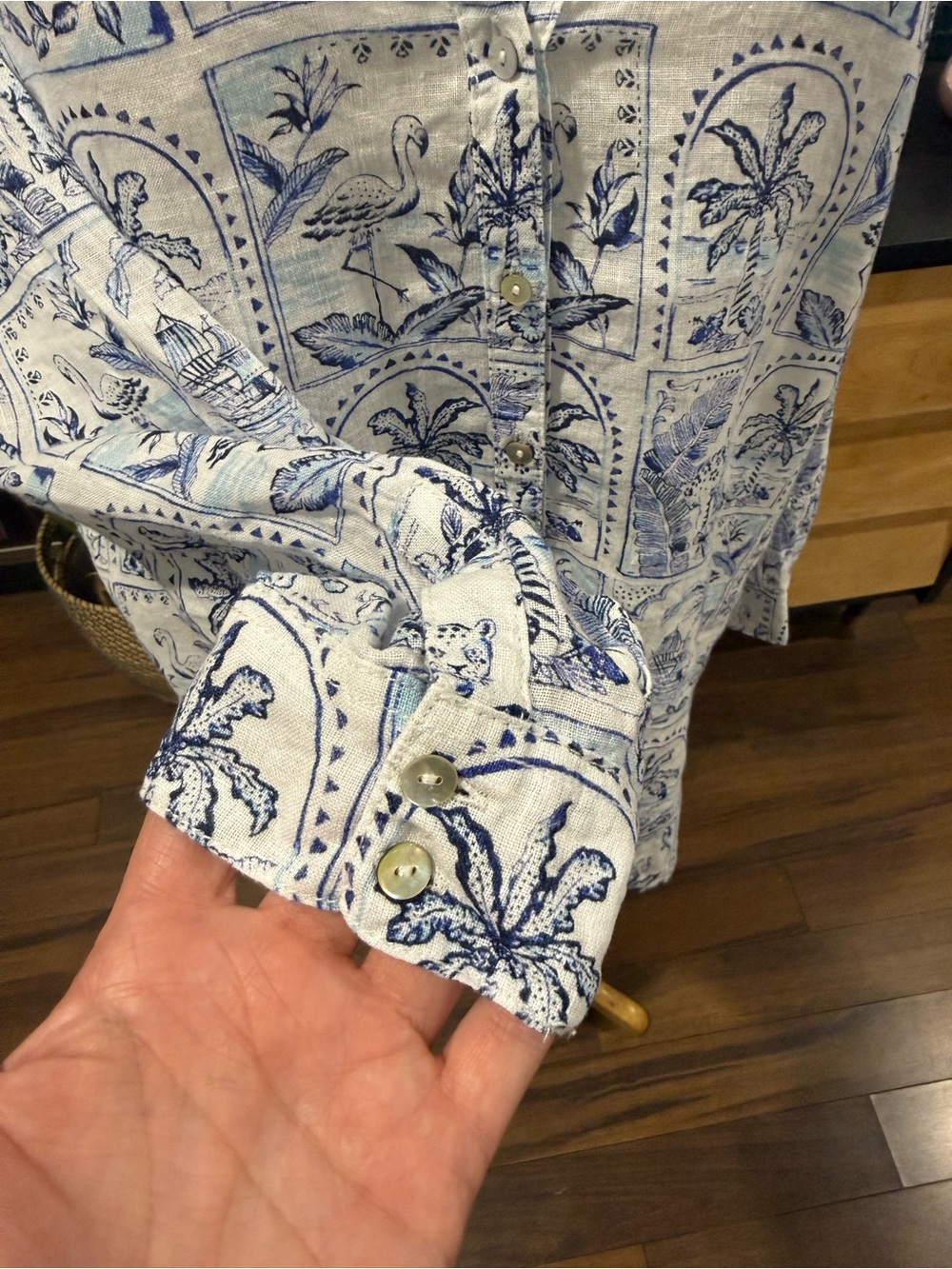 Linen Printed Button-Up - Picture 4 of 7
